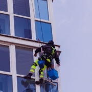 Dış Cephe Cam Temizliği Güzelbahçe, Güzelbahçe Dış Cephe Cam Temizliği, Dış Cephe Cam Temizliği Firmaları Güzelbahçe, Güzelbahçe Cam Temizliği, Cam Temizliği Güzelbahçe, Cam Silme Fiyatları Güzelbahçe